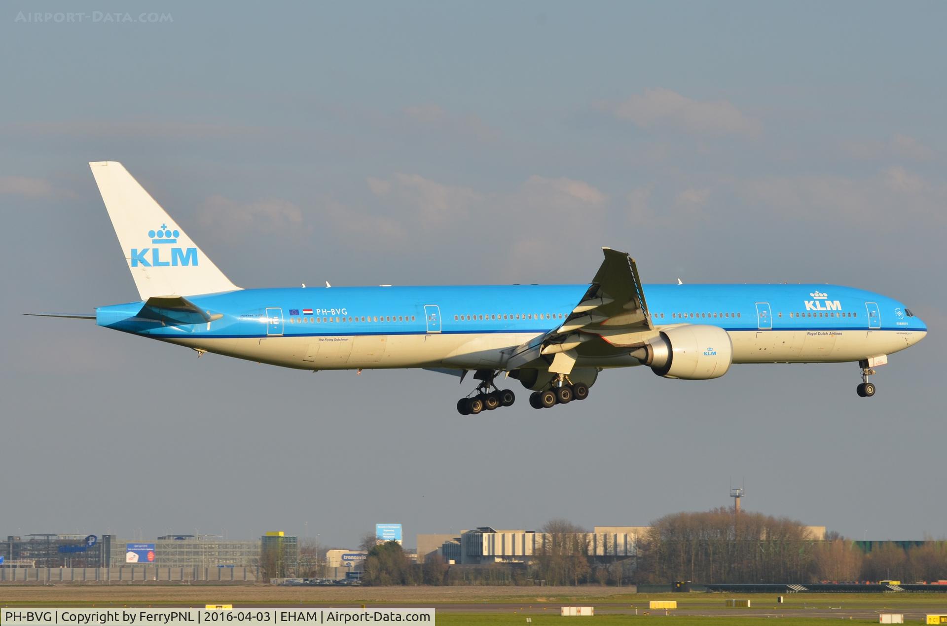 PH-BVG, 2012 Boeing 777-306/ER C/N 38867, KLM B773 landing.