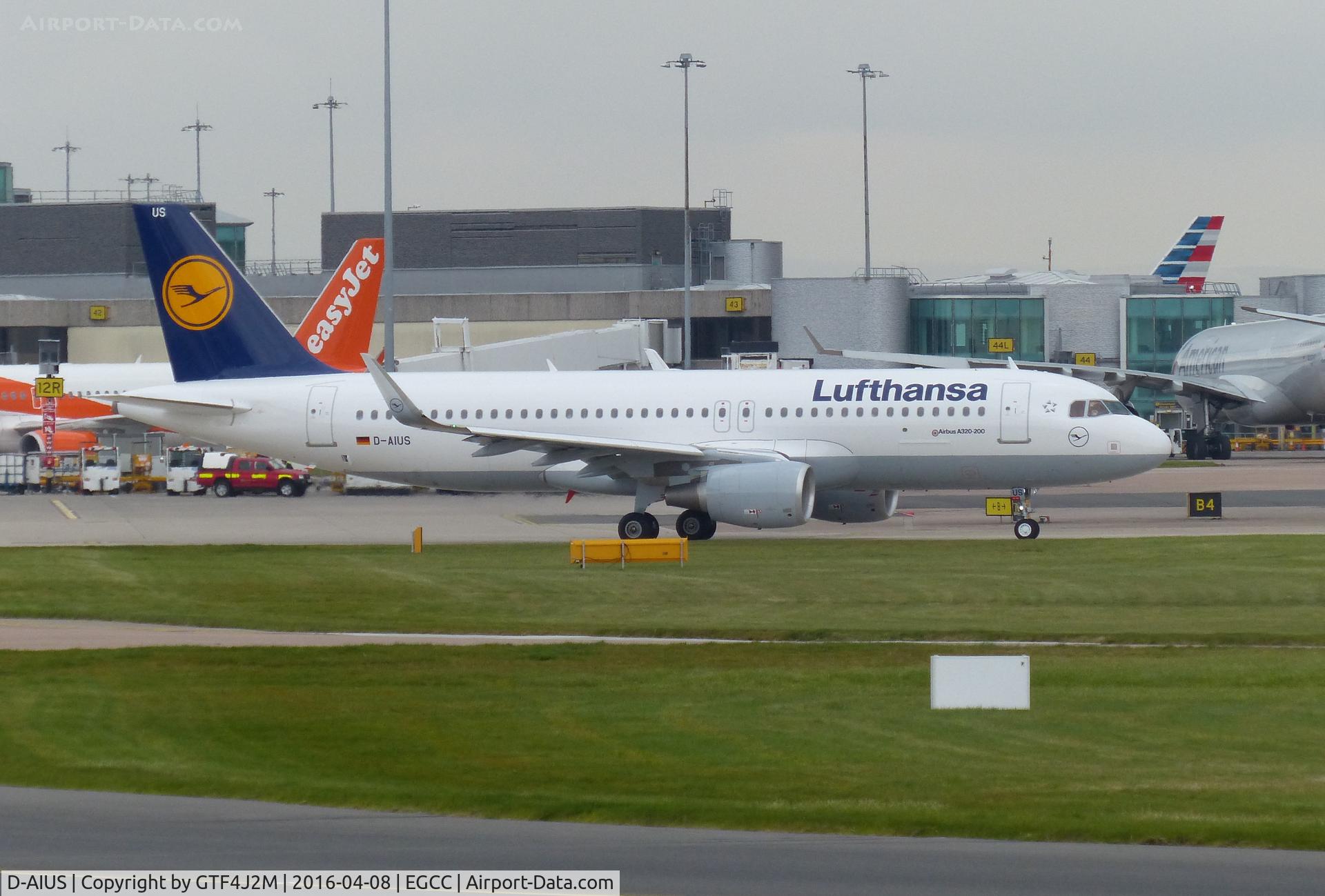 D-AIUS, 2016 Airbus A320-214 C/N 7024, D-AIUS at Manchester 8.4.16