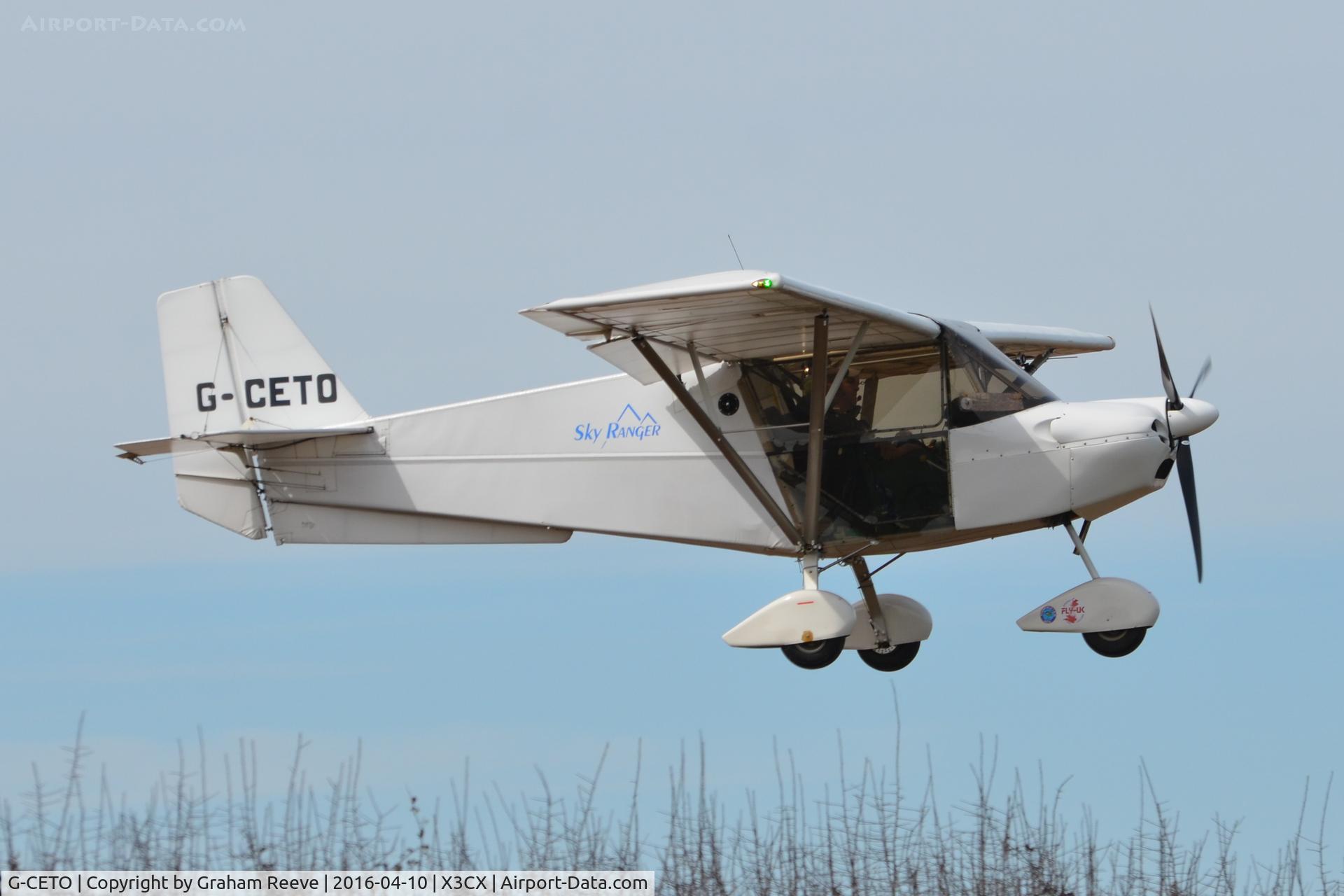 G-CETO, 2007 Skyranger Swift 912S(1) C/N BMAA/HB/541, Landing at Northrepps.