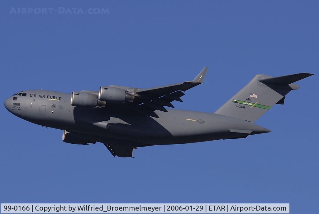 99-0166, 1999 Boeing C-17A Globemaster III C/N 50070/P-66, US Air Force / Sunday afternoon operation