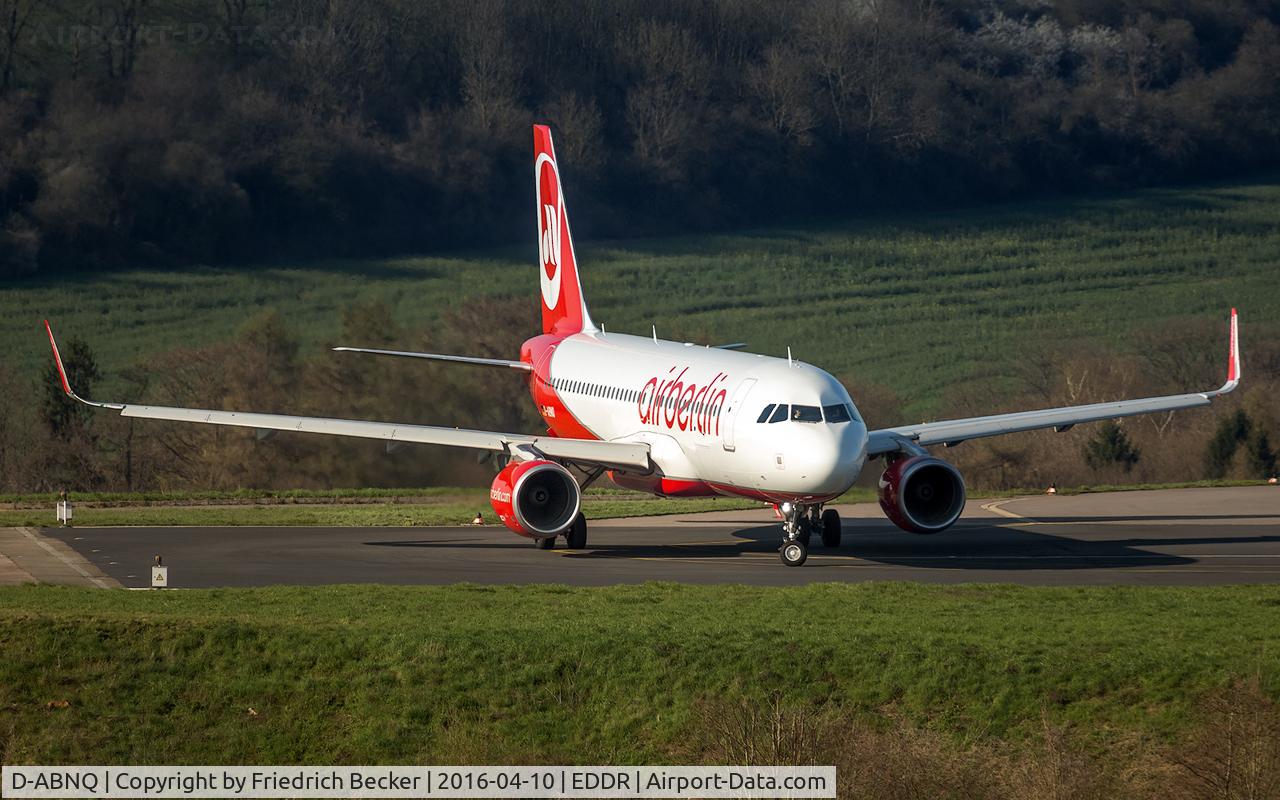 D-ABNQ, 2015 Airbus A320-214 C/N 6877, line up for departure to Palma