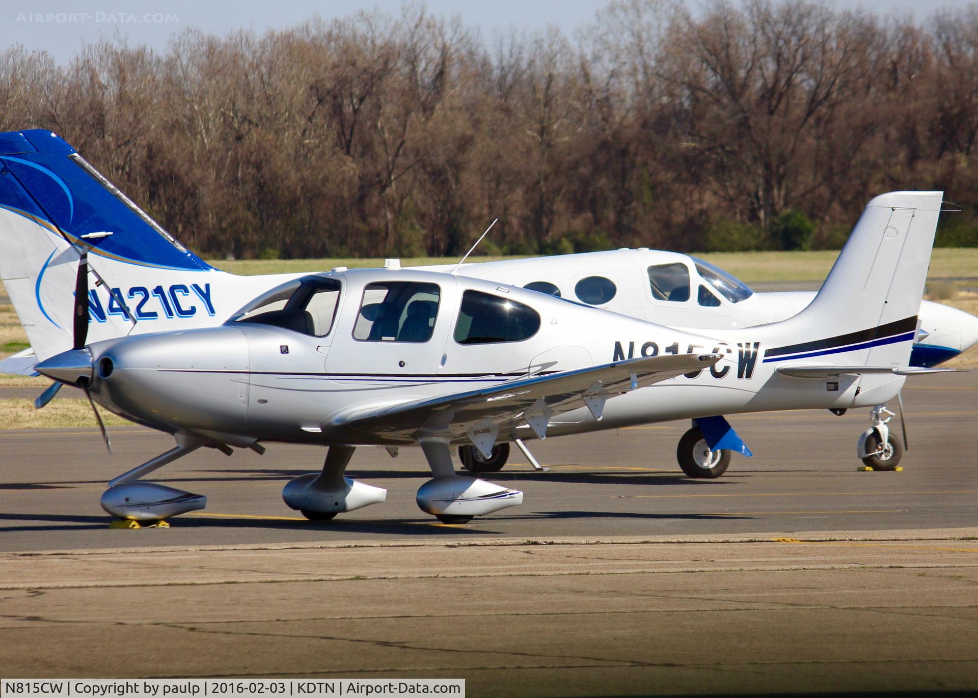 N815CW, 2014 Cirrus SR22 C/N 4160, At Downtown Shreveport.