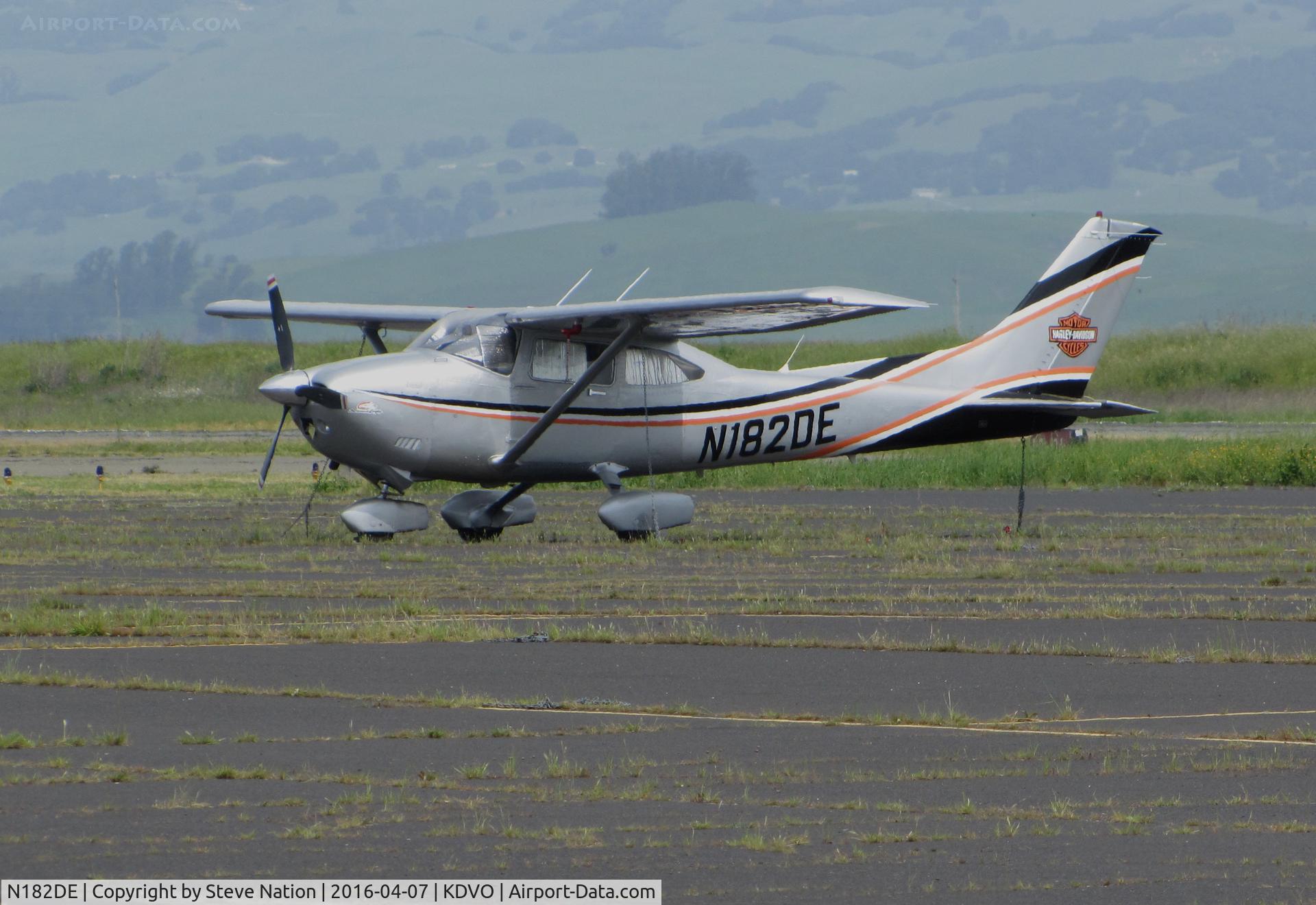 N182DE, 1985 Cessna 182R Skylane C/N 18268540, 1985 Cessna 182R at newest home base of Gnoss Field, Novato, CA