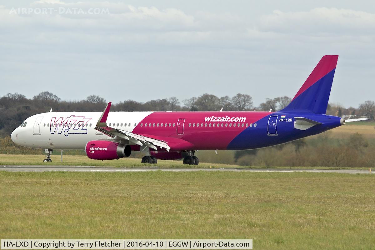 HA-LXD, 2016 Airbus A321-231 C/N 7032, At Luton