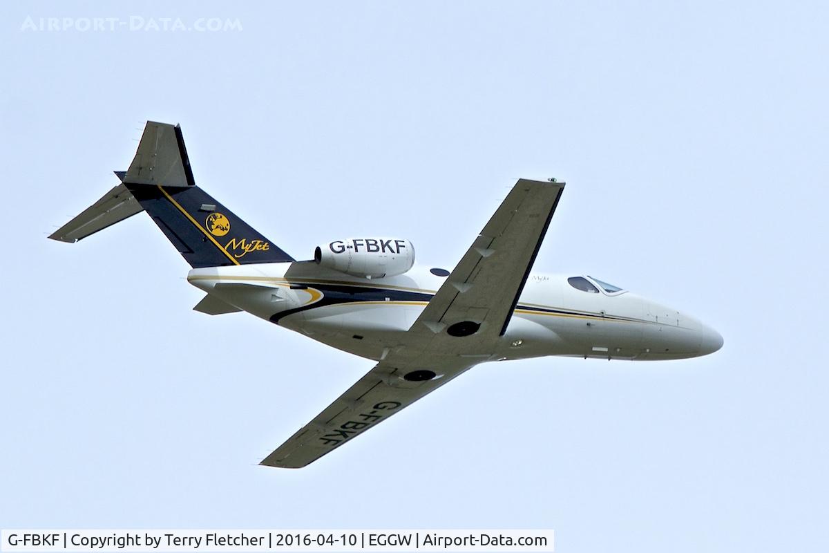 G-FBKF, 2010 Cessna 510 Citation Mustang Citation Mustang C/N 510-0360, At Luton