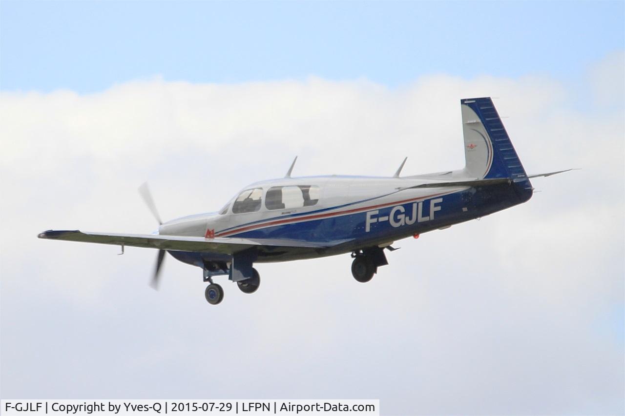 F-GJLF, Mooney M20M Bravo C/N 27-0066, Mooney M20M Bravo, On final rwy 25R, Toussus-Le-Noble airport (LFPN-TNF)