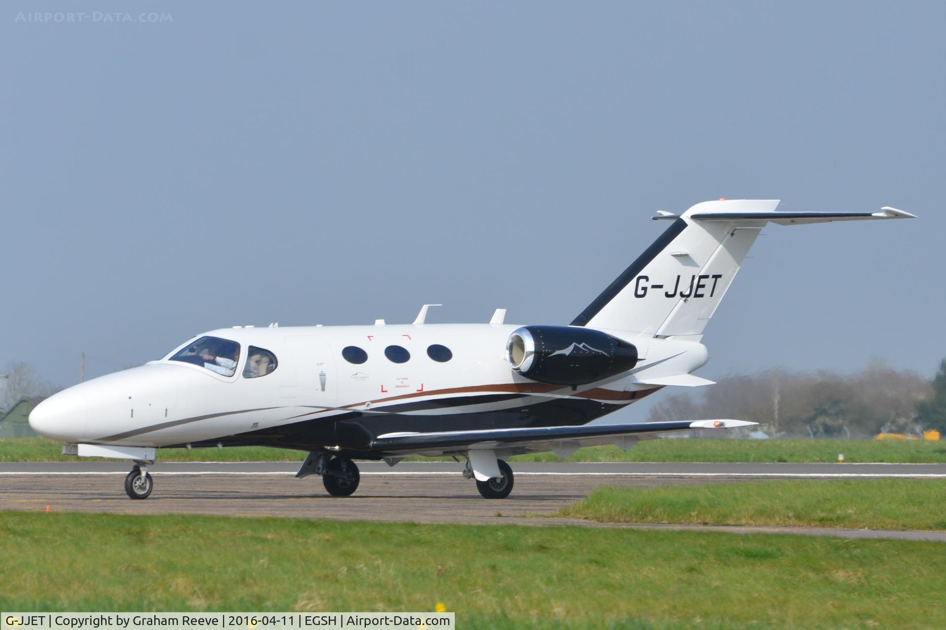 G-JJET, 2011 Cessna 510 Citation Mustang Citation Mustang C/N 510-0390, About to depart.