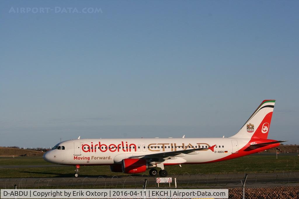 D-ABDU, 2008 Airbus A320-214 C/N 3516, D-ABDU just arrived rw 04L