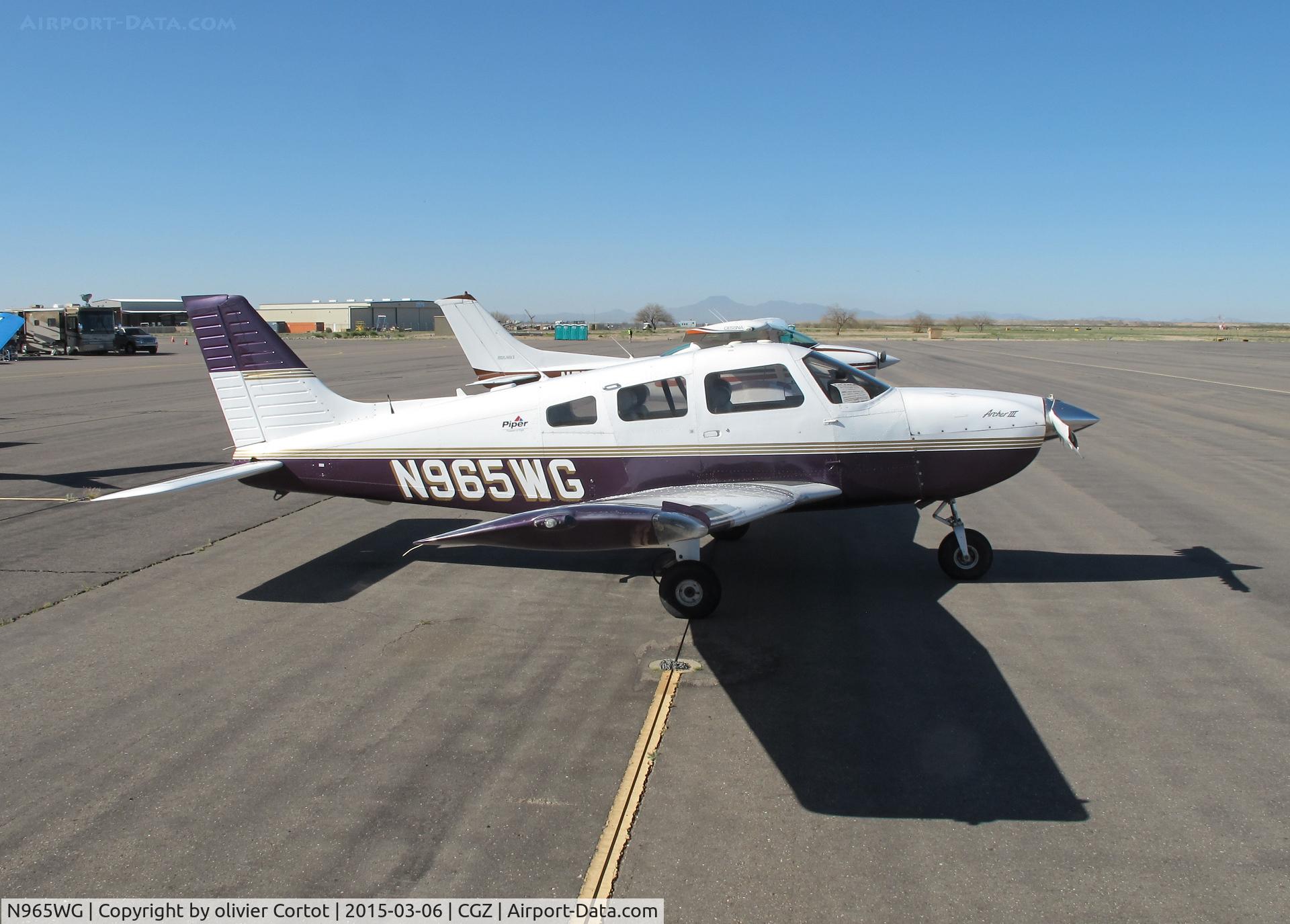 N965WG, 2001 Piper PA-28-181 C/N 2843465, cactus fly in