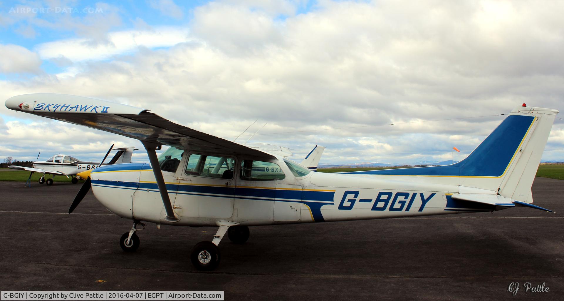 G-BGIY, 1979 Reims F172N Skyhawk C/N 1824, Perth EGPT