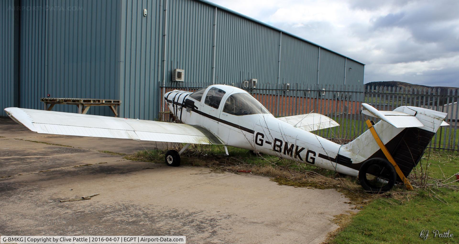 G-BMKG, 1982 Piper PA-38-112 Tomahawk Tomahawk C/N 38-82A0050, Dumped at Perth EGPT