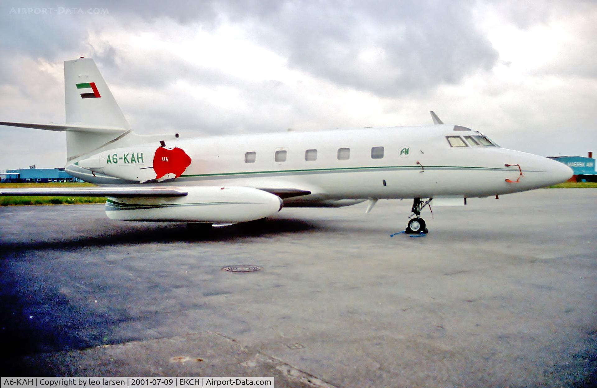 A6-KAH, 1977 Lockheed L-1329-25 JetStar II C/N 5220, Copenhagen 9.7.01