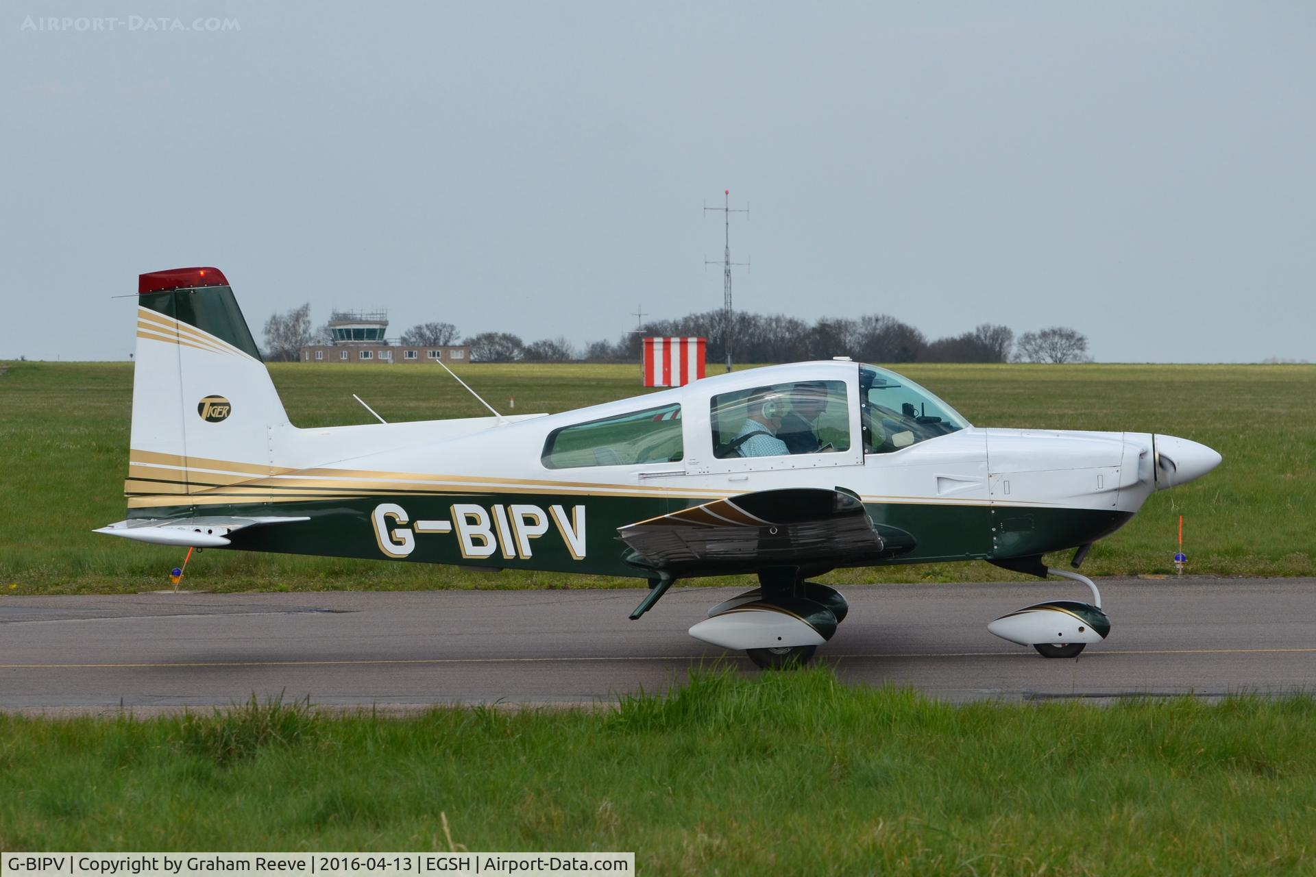G-BIPV, 1979 Gulfstream American AA-5B Tiger C/N AA5B-0981, About to depart from Norwich.
