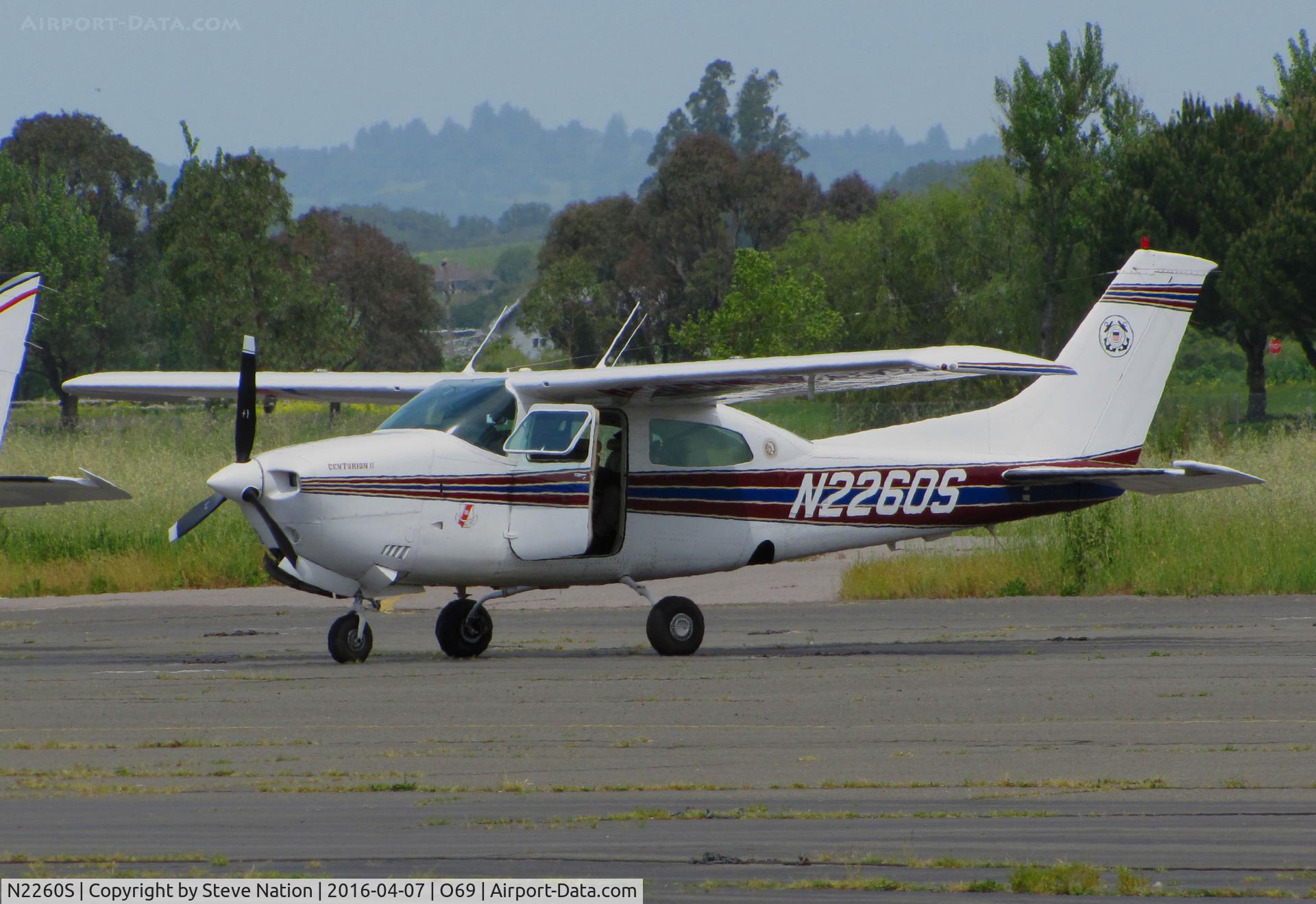N2260S, 1976 Cessna T210L Turbo Centurion C/N 21061204, U.S. Coast Guard Auxiliary 1976 Cessna T210L Turbo-Centurion @ Petaluma Municipal Airport, CA for lunch stop