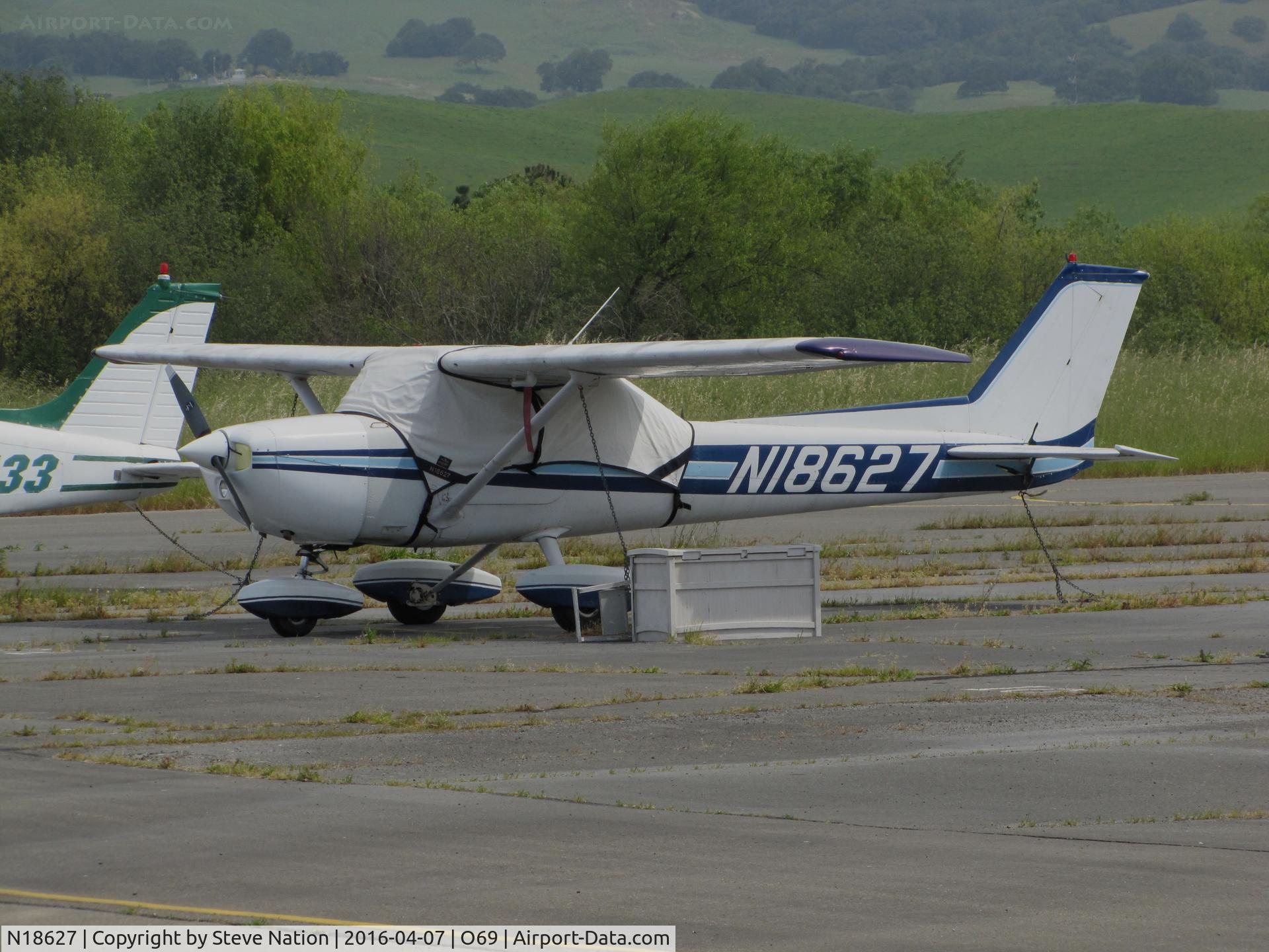 N18627, 1972 Cessna 150L C/N 15073998, Locally-based 1972 Cessna 150L with cockpit cover @ Petaluma Municipal Airport, CA