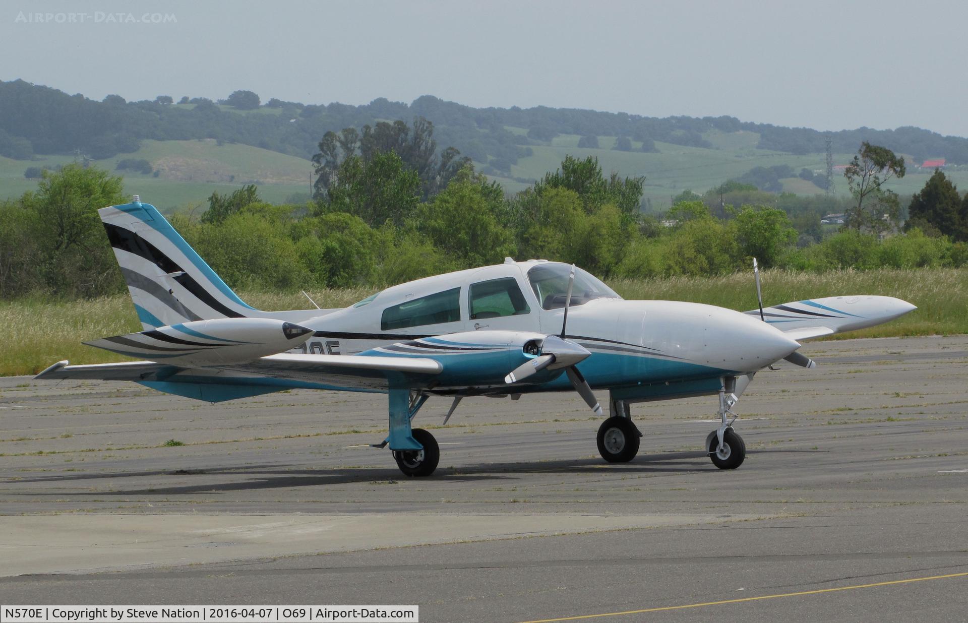 N570E, 1975 Cessna 310R C/N 310R0175, Very Sharp looking 1975 Cessna 310R arriving @ Petaluma Municipal Airport, CA home base