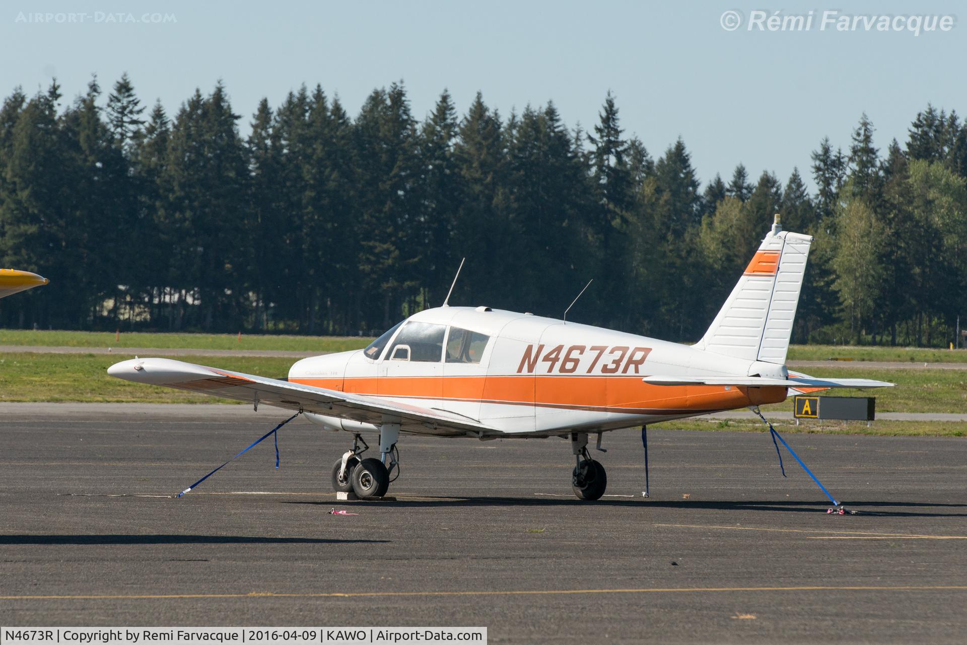 N4673R, 1966 Piper PA-28-140 C/N 28-21430, Parked by main terminal building at KAWO (AWO).