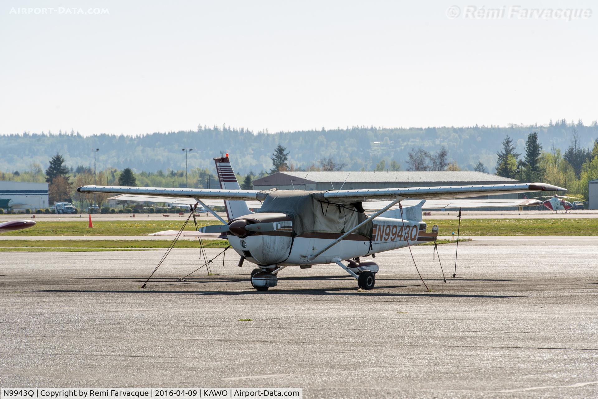 N9943Q, 1976 Cessna 172M C/N 17265887, Parked by main terminal building at KAWO (AWO).