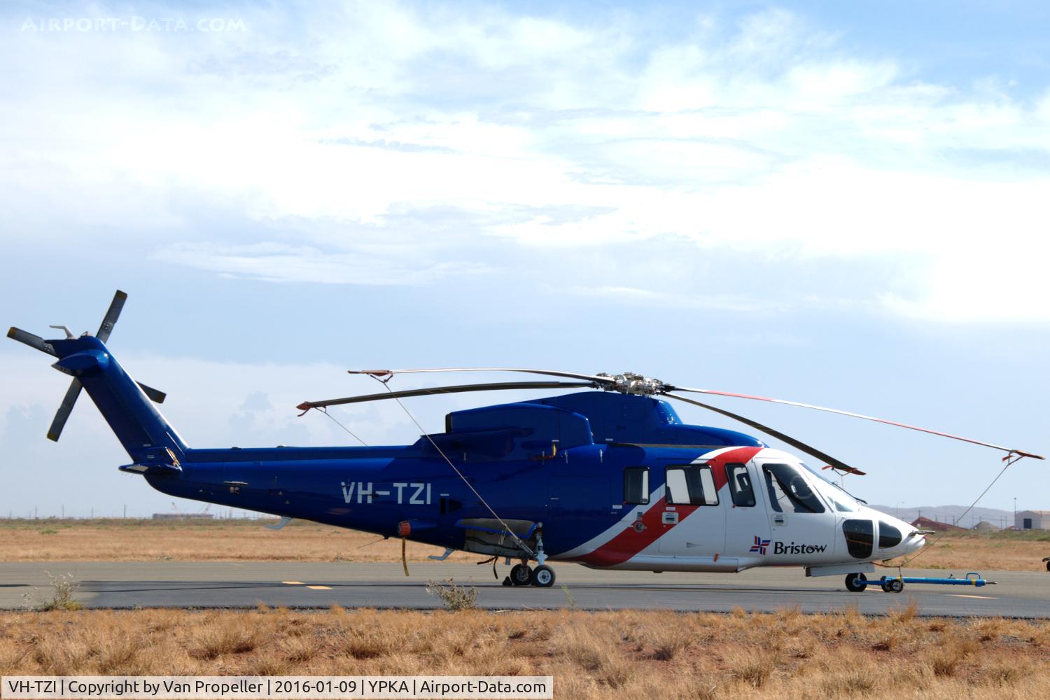 VH-TZI, 2009 Sikorsky S-76C C/N 760774, Sikorsky S-76C, operated by Bristow Helicopters Australia, at Karratha airport, Western Australia