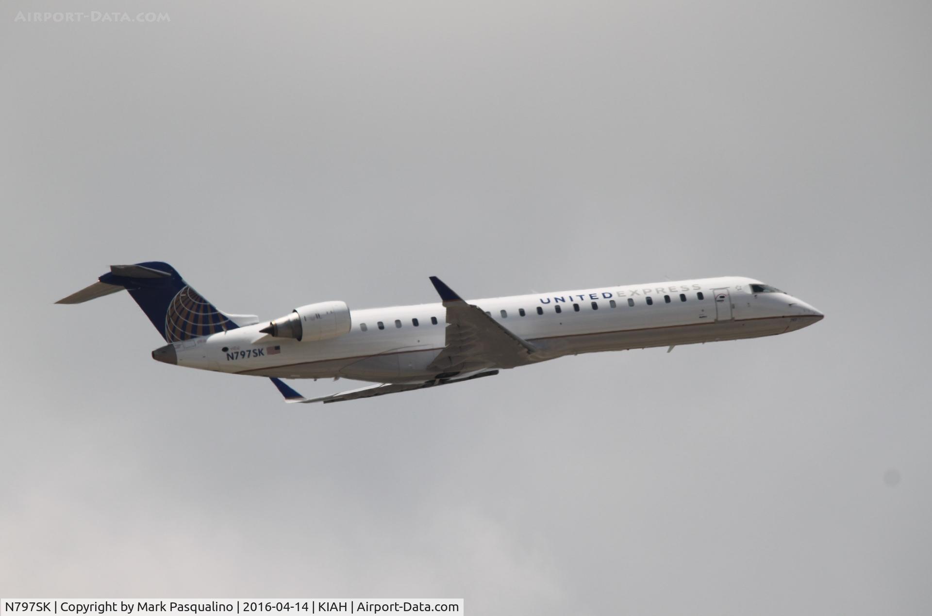 N797SK, 2010 Bombardier CRJ-700 (CL-600-2C10) Regional Jet C/N 10301, CL-600-2C10