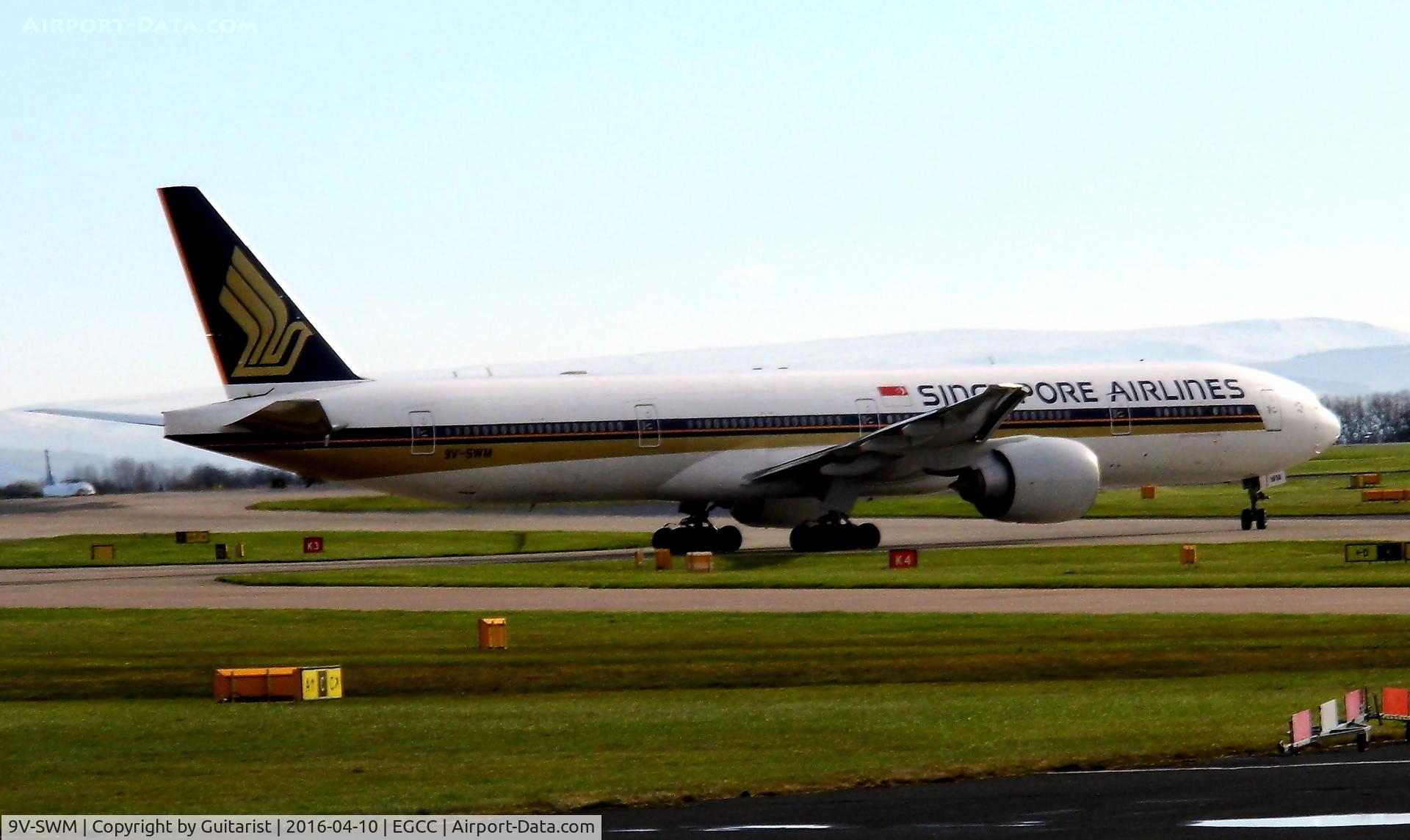 9V-SWM, 2008 Boeing 777-312/ER C/N 34578, At Manchester