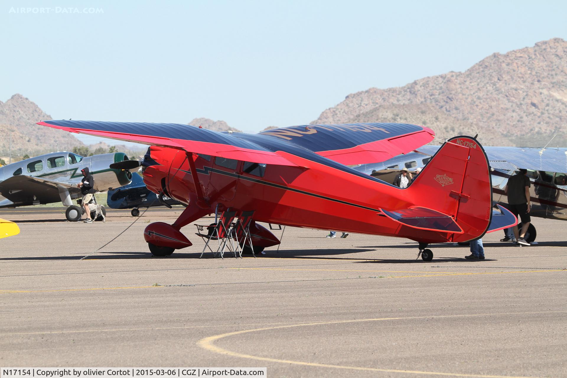 N17154, 1941 Stinson SR-9B Reliant C/N 5115, nice paint