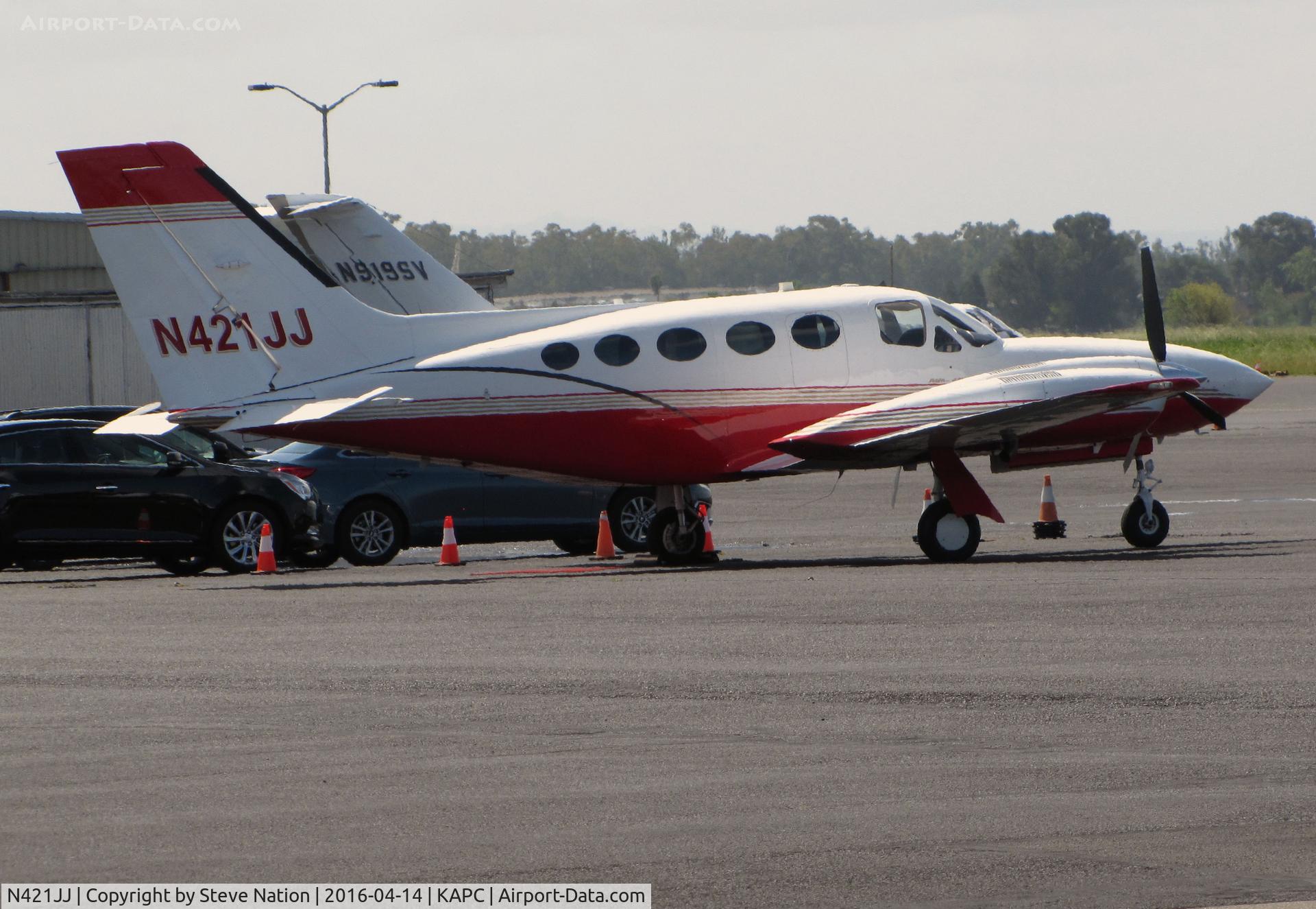 N421JJ, 1977 Cessna 421C Golden Eagle C/N 421C0294, De La Luz LLC (Fresno, CA) 1977 Cessna 421C looking brand new visiting @ Napa County Airport, CA