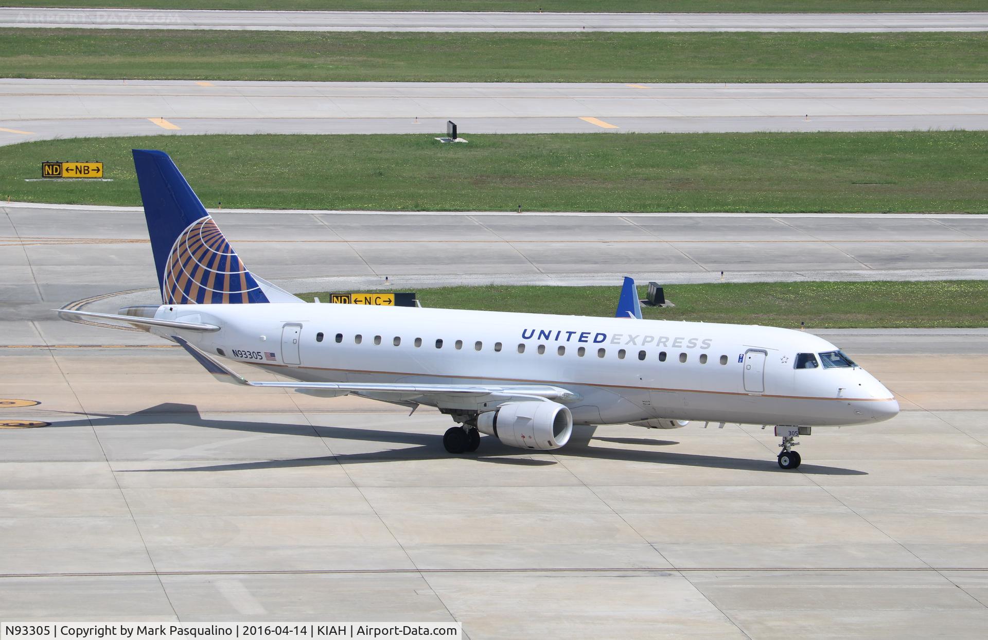 N93305, 2014 Embraer 175LR (ERJ-170-200LR) C/N 17000412, ERJ 170-200 LR