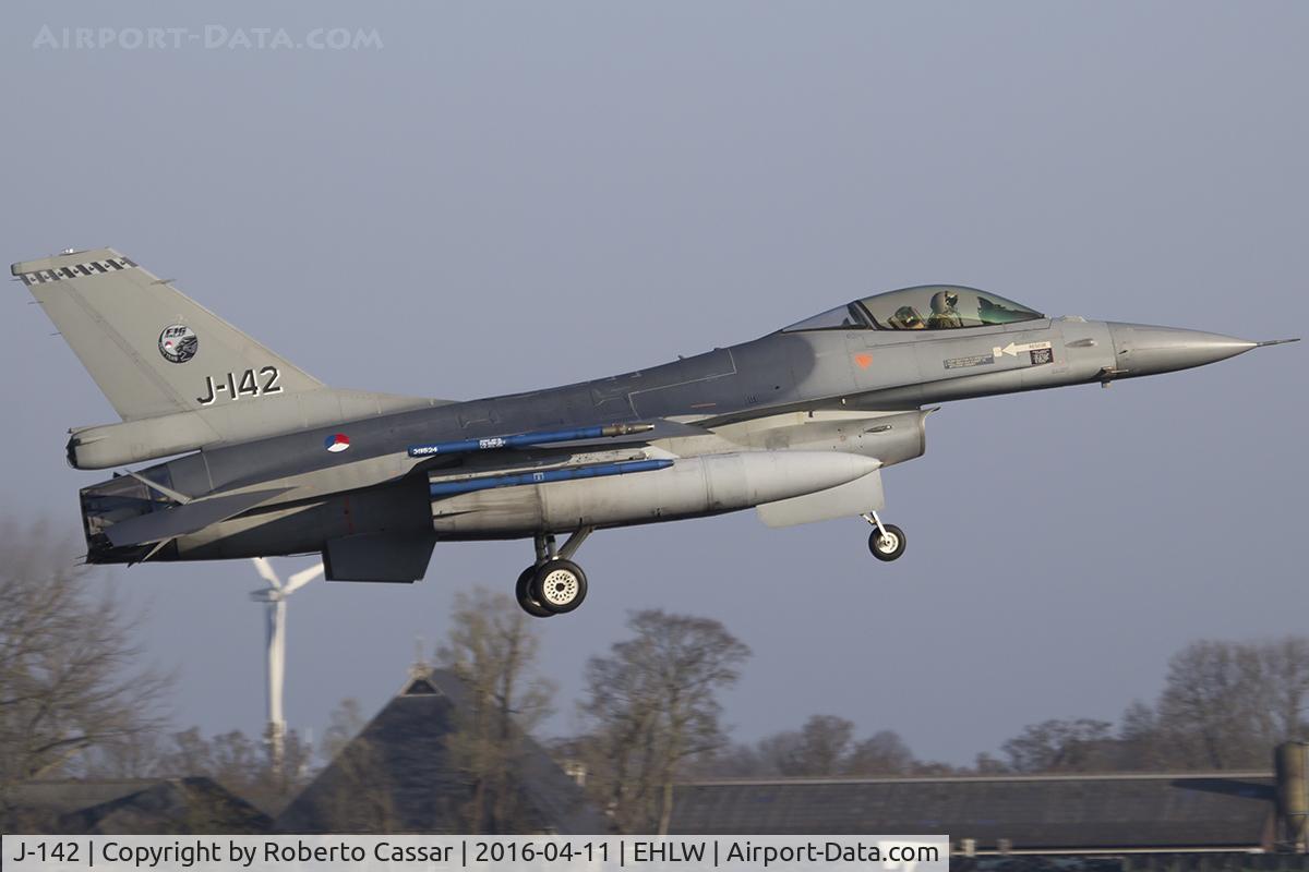 J-142, General Dynamics F-16AM Fighting Falcon C/N 6D-132, Frisian Flag 2016