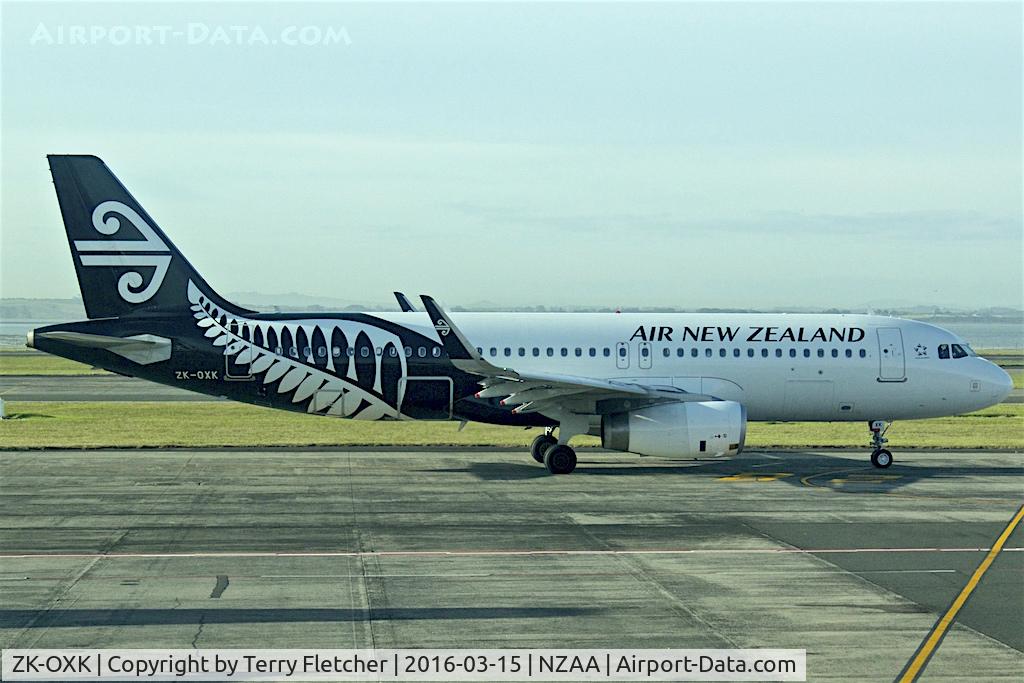 ZK-OXK, 2015 Airbus A320-232 C/N 6706, At Auckland International