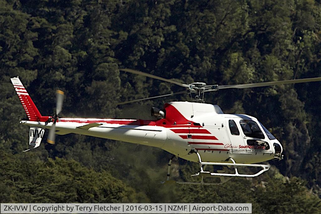 ZK-IVW, Aerospatiale AS-350B-2 Ecureuil C/N 7335, At Milford Sound , South Island , New Zealand