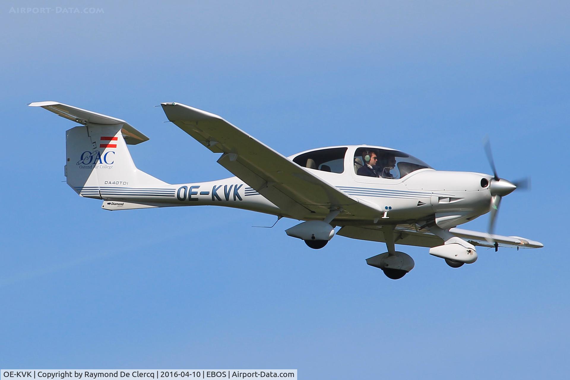OE-KVK, 2007 Diamond DA-40TDI Diamond Star C/N D4.303, Landing at Ostend airport.