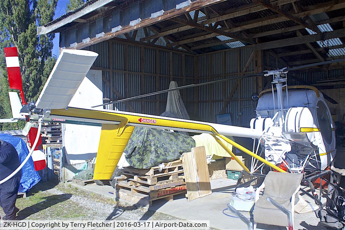 ZK-HGD, Hughes H269A-1 C/N 15-0025, At the Gore Air Force and Ag Museum , 43 , Maitland Street , East Gore , South Island , New Zealand
