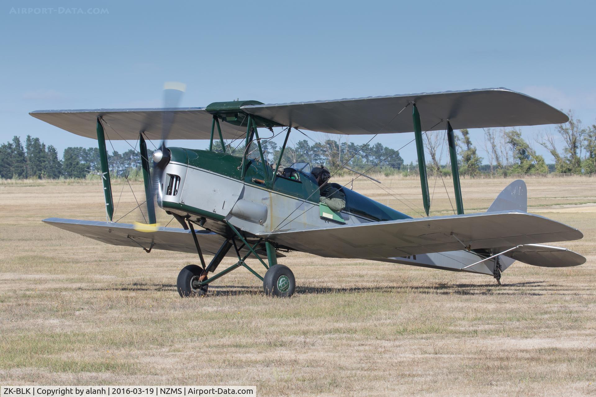 ZK-BLK, De Havilland DH-82A Tiger Moth II C/N 82812, Giving rides at Masterton