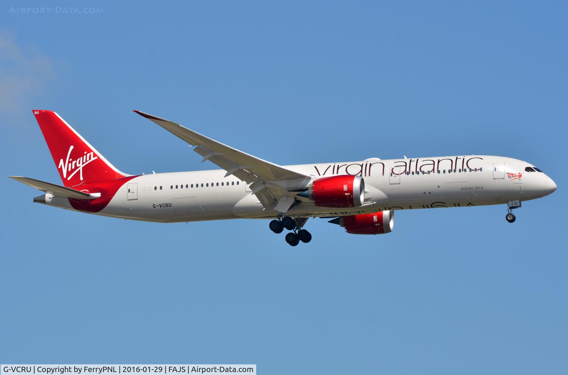 G-VCRU, 2015 Boeing 787-9 Dreamliner C/N 37972, Virgin B789 on short final.