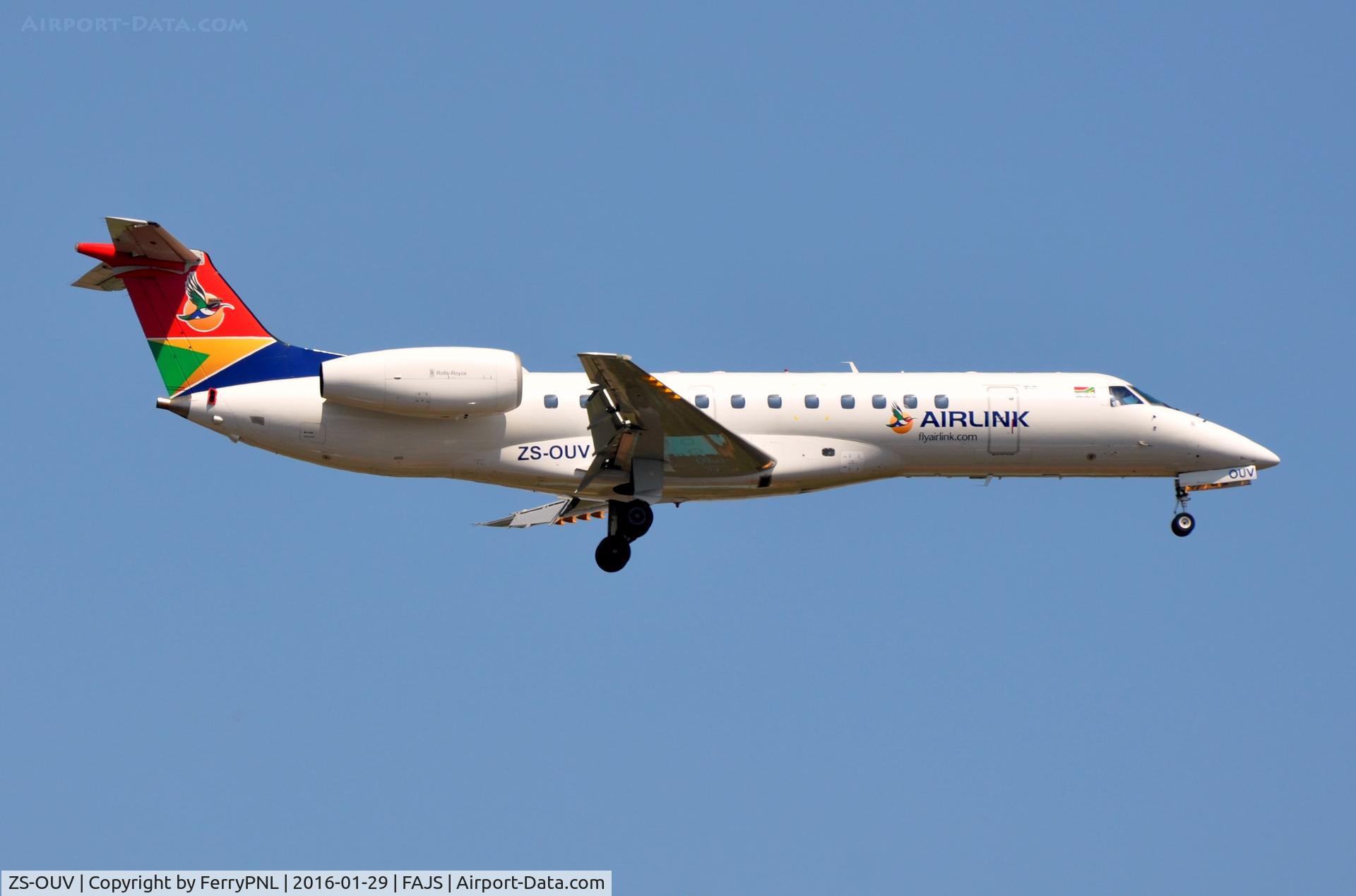 ZS-OUV, 2001 Embraer ERJ-135LR (EMB-135LR) C/N 145493, SA Airlink EMB135 landing.
