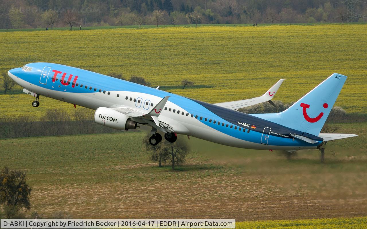 D-ABKI, 2009 Boeing 737-86J C/N 37748, departure to Las Palmas via RW27