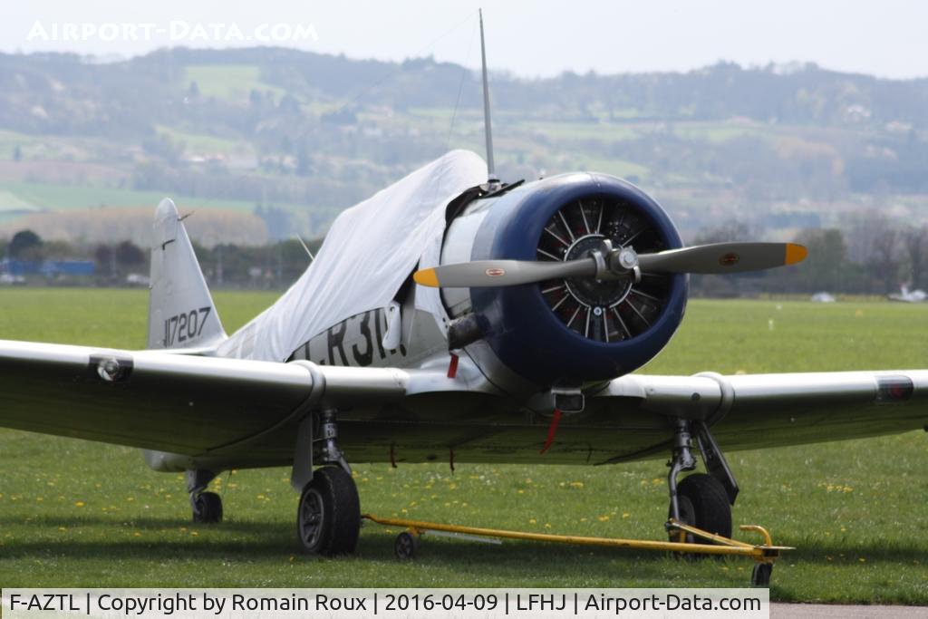 F-AZTL, 1942 North American T-6G Texan C/N 182-789, Parked
