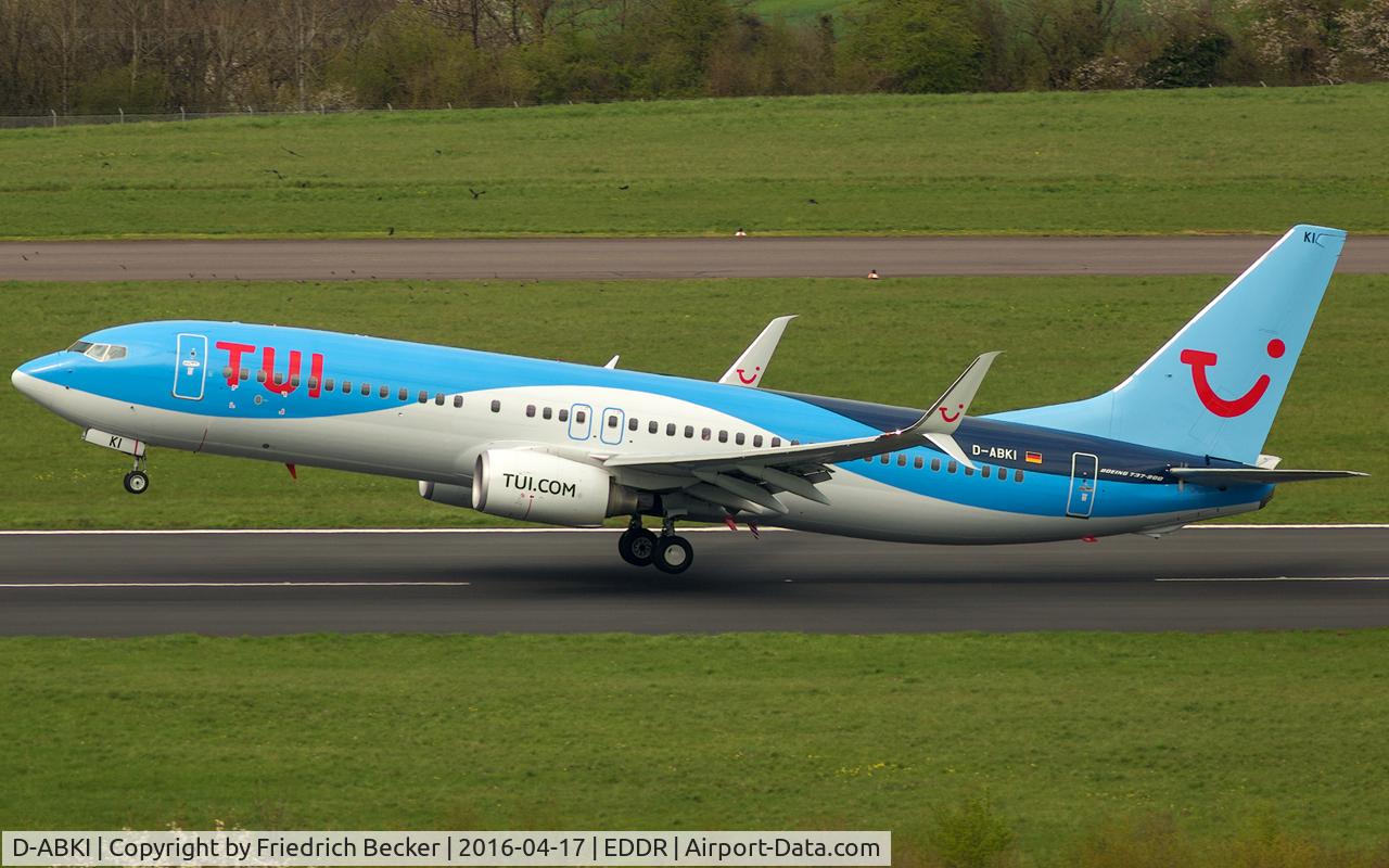 D-ABKI, 2009 Boeing 737-86J C/N 37748, lift off, while on departure to Las Palmas