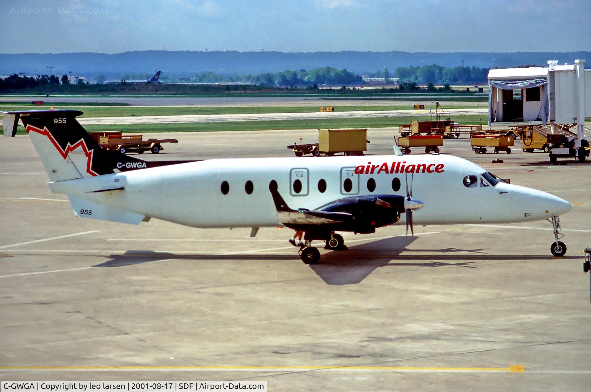 C-GWGA, 1998 Beech 1900D C/N UE-309, Louisville 17.8.01