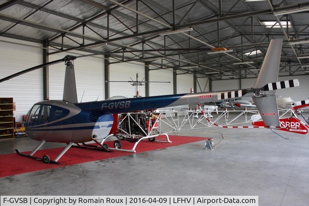 F-GVSB, Robinson R44 C/N 1258, Parked