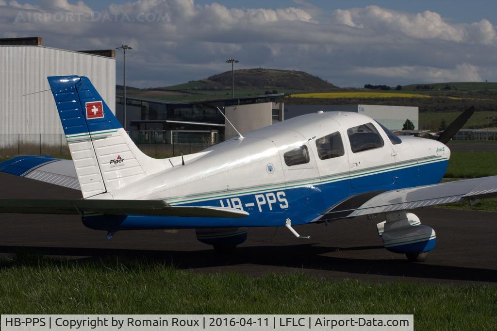 HB-PPS, 1999 Piper PA-28-181 Archer III C/N 28-43259, Parked