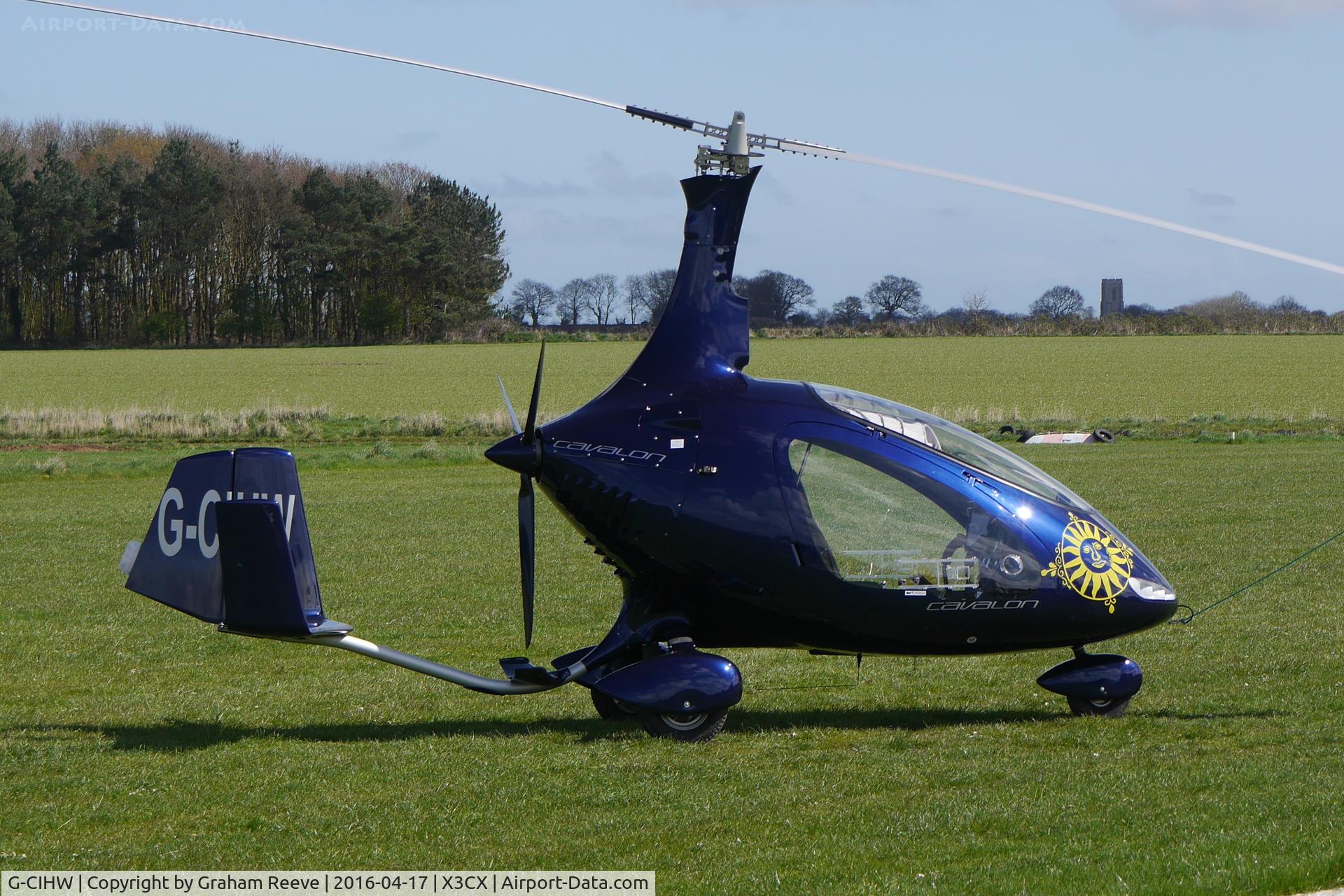 G-CIHW, 2014 Rotorsport UK Cavalon C/N RSUK/CVLN/010, Parked at Northrepps.