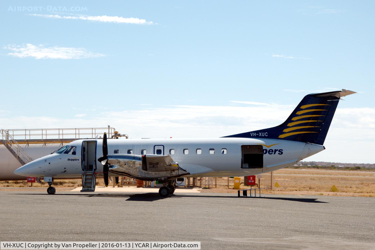 VH-XUC, 1990 Embraer EMB-120ER Brasilia C/N 120208, Skippers Aviation Embraer EMB-120ER Brasilia during a short stop at Carnarvon airport, Western Australia
