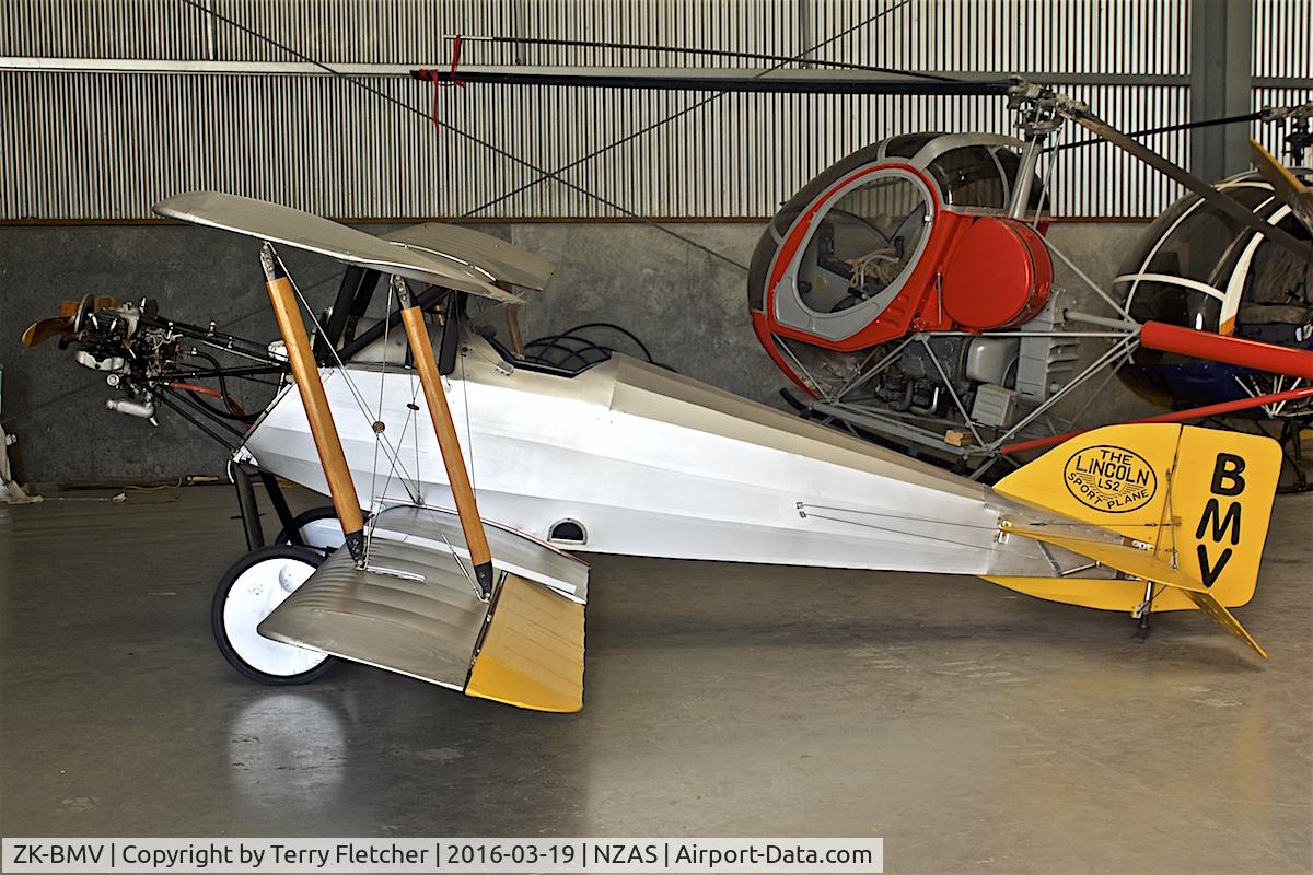 ZK-BMV, 1932 Radford Lincoln Sports C/N 1, At Ashburton , South Island , New Zealand