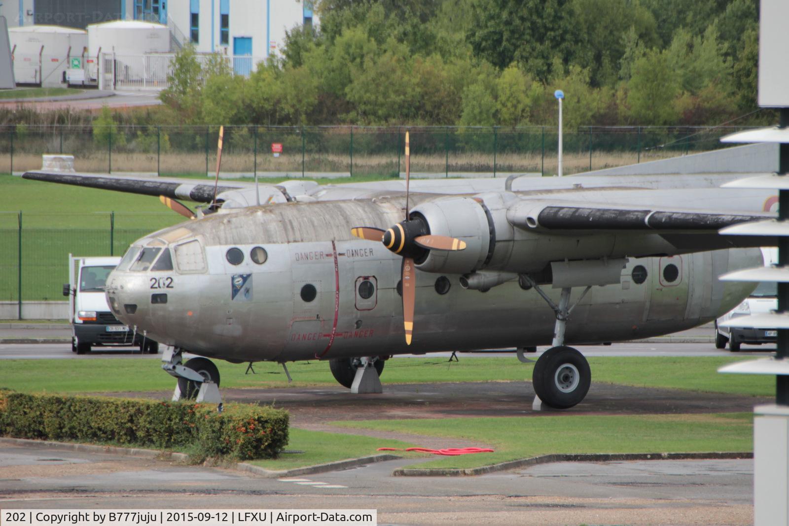 202, Nord N-2501F Noratlas C/N 202, at Les Mureaux