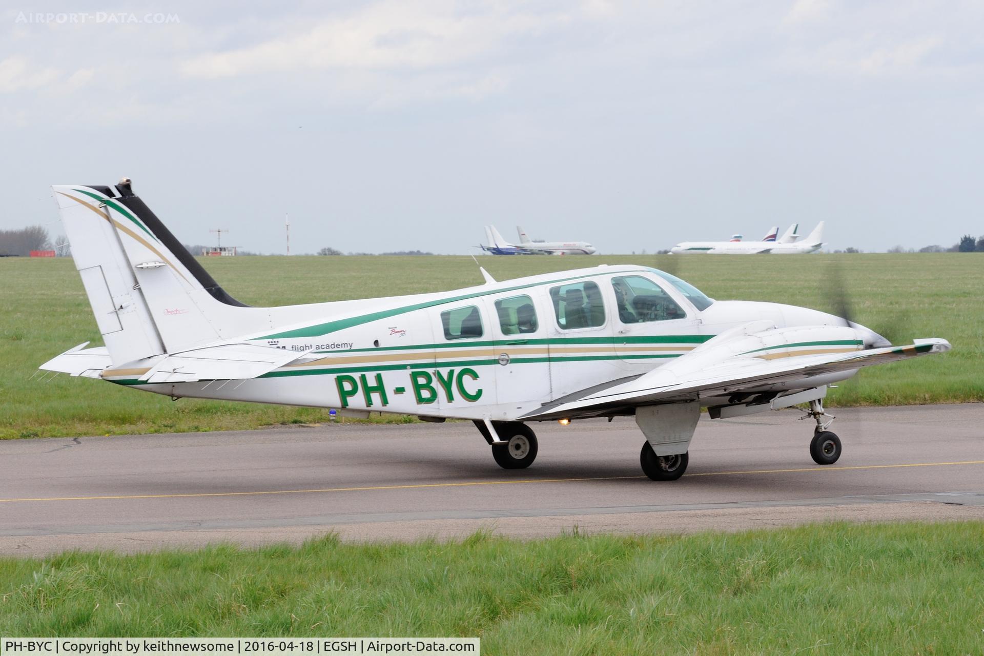 PH-BYC, 1997 Raytheon 58 C/N TH-1922, KLM Flight Academy.