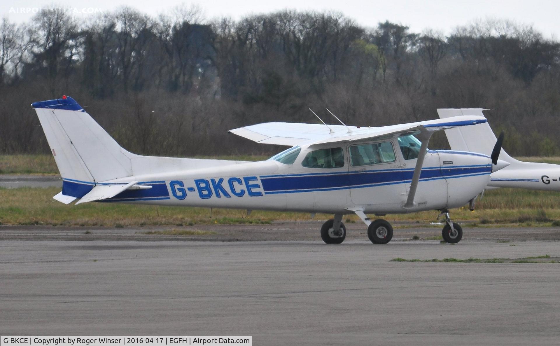G-BKCE, 1982 Reims F172P Skyhawk C/N 2135, Visiting Reims/Cessna Skyhawk operated by Leicestershire Aero Club.