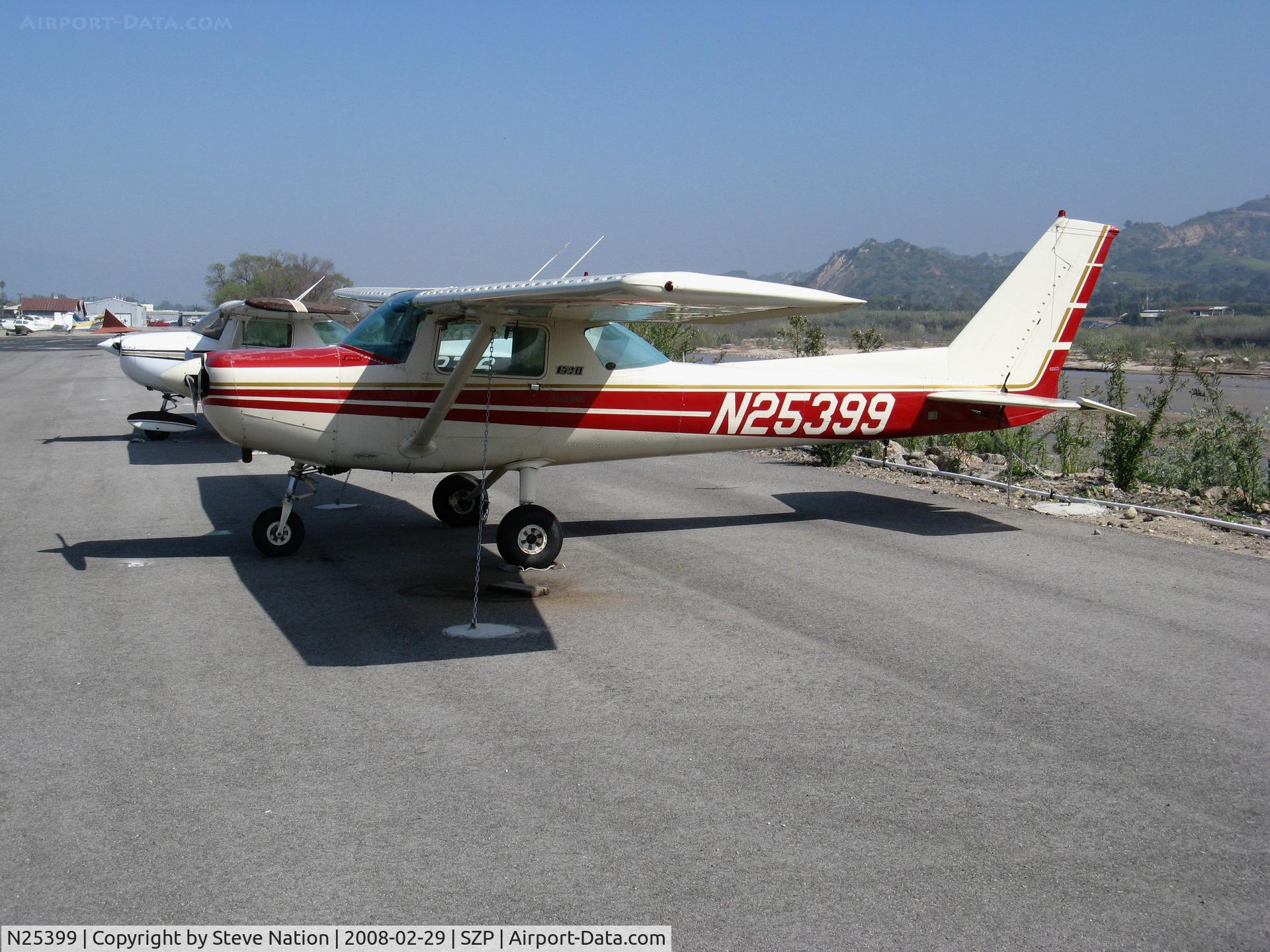 N25399, 1977 Cessna 152 C/N 15280633, Locally-based 1977 Cessna 152L @ Santa Paula Airport, CA