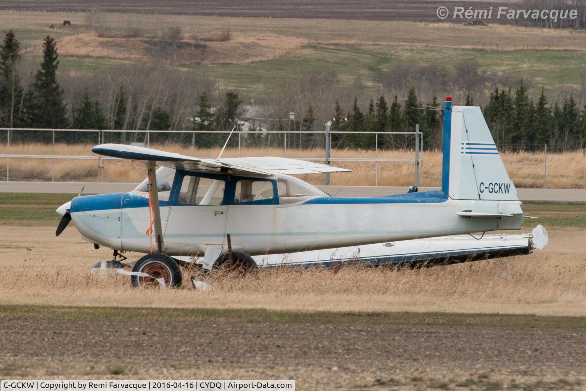 C-GCKW, 1968 Aero Commander 100 C/N 235, In the open.